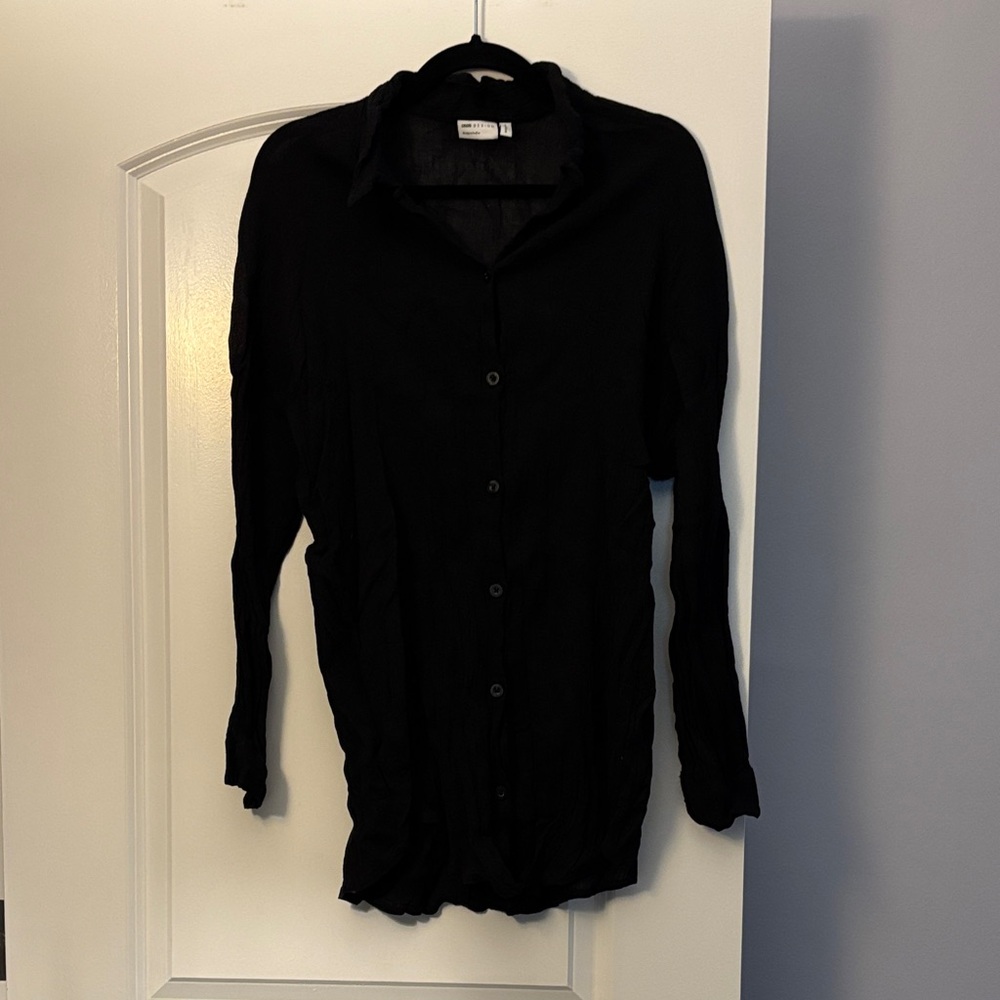 Black Long Sleeve Button-Up Shirt